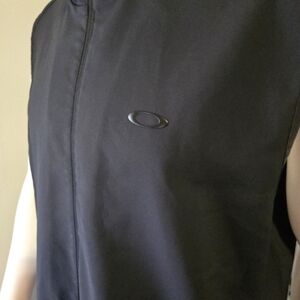Oakley Black Vest